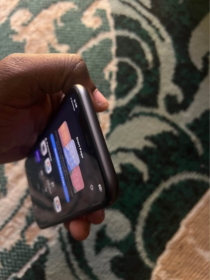 iPhone 11