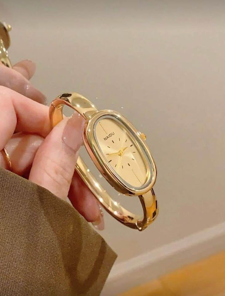 Lady’s watch ( stainless steel)