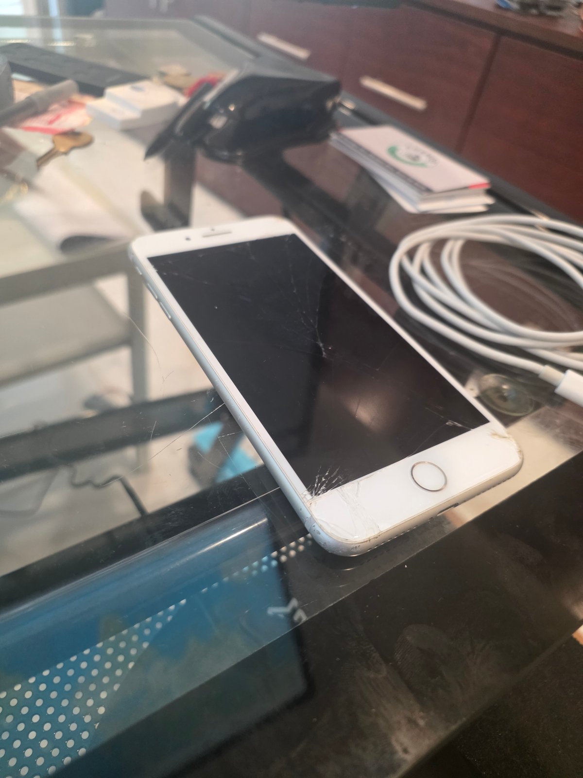 iPhone