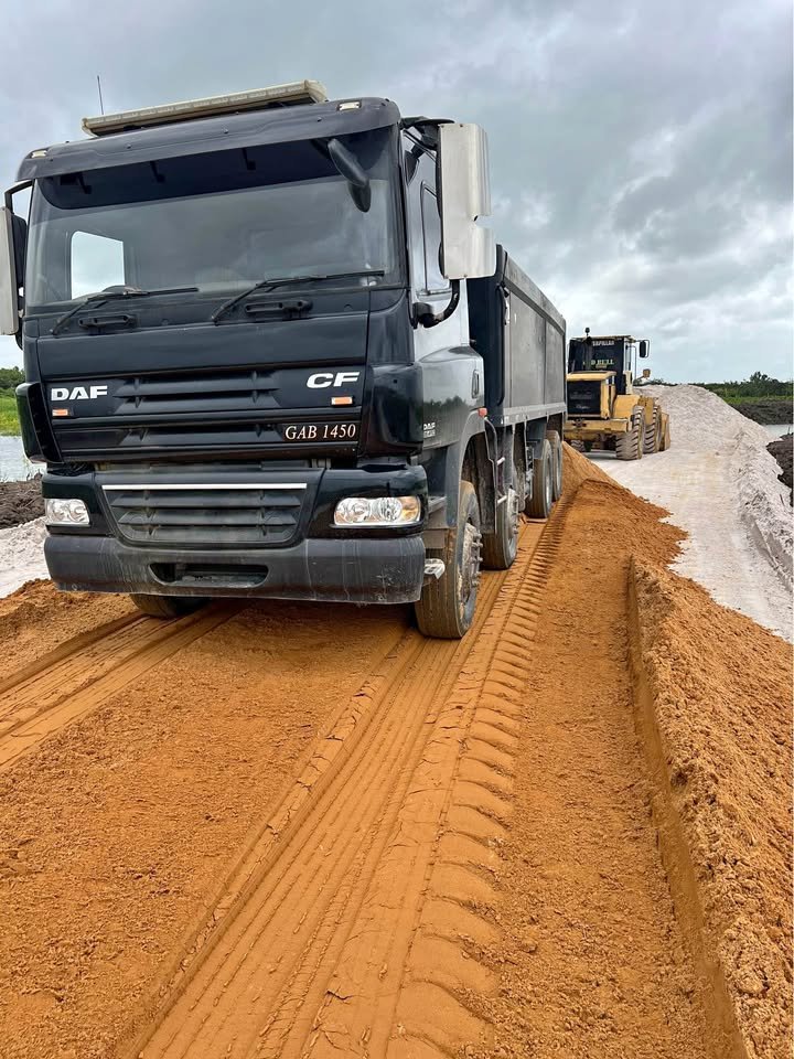 DAF CF85 Twinsteer